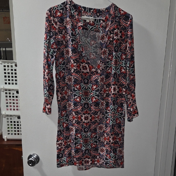 LOFT Dresses & Skirts - LOFT Floral Long Sleeve Dress - Red and Blue